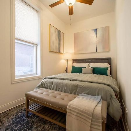 Ferienwohnung Getaway In The Heart Of Pilsen Chicago Exterior foto
