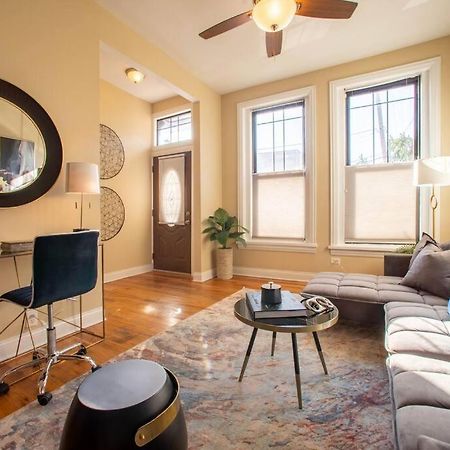 Ferienwohnung Getaway In The Heart Of Pilsen Chicago Exterior foto