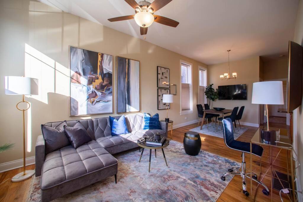 Ferienwohnung Getaway In The Heart Of Pilsen Chicago Exterior foto