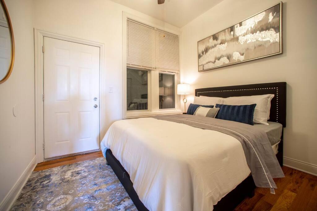 Ferienwohnung Getaway In The Heart Of Pilsen Chicago Exterior foto